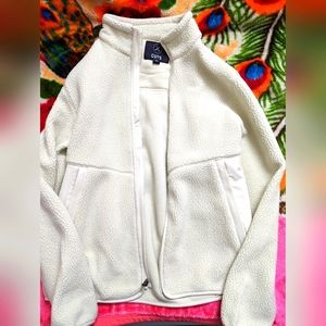 Cuts Polartec full zip sherpa